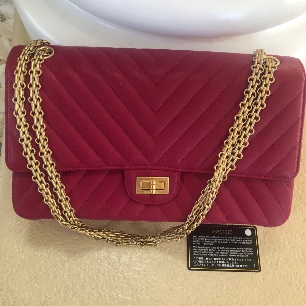 Chanel Pink Fuchsia 2.55 sheepskin chevron bag .